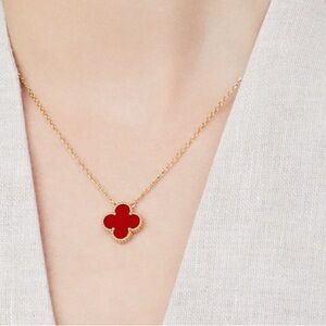 Genuine Van Cleef & Arpels Vintage Alhambra Carnelian Pendant, 18K Yellow Gold